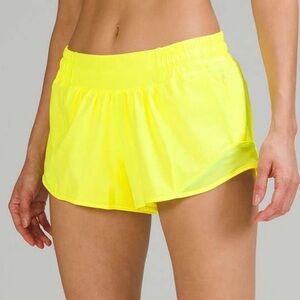Lululemon LR 2.5 in. Hotty Hot shorts